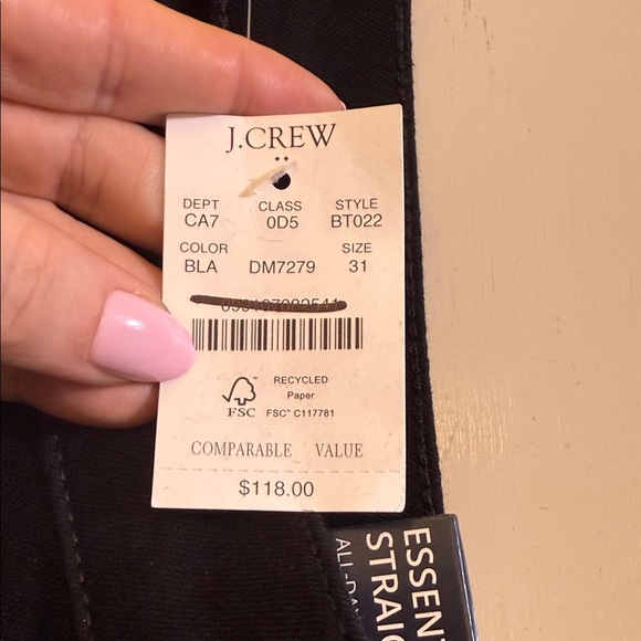 J. Crew Essential straight jean in all-day stretch Size 31 - Picture 13 of 14